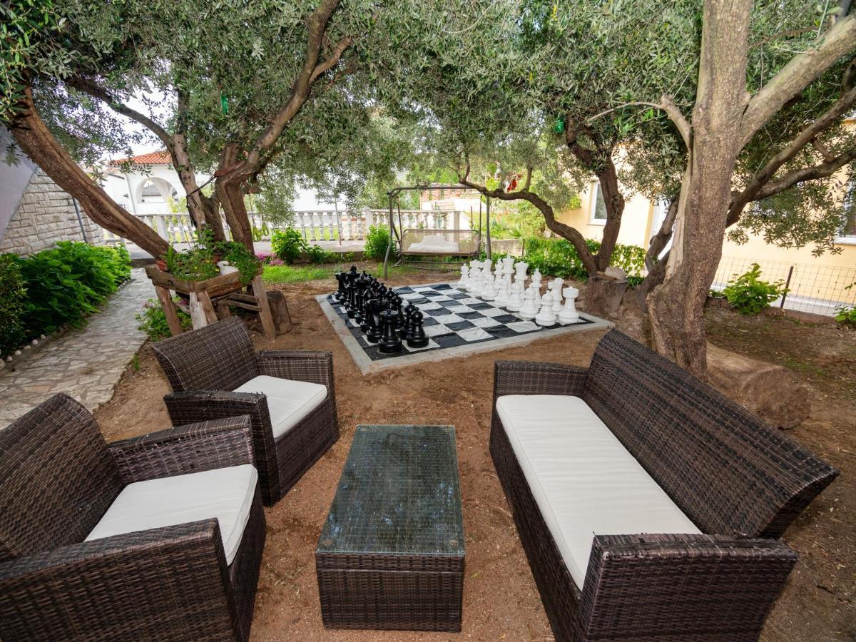 Apartmani Baja Lopar Esterno foto