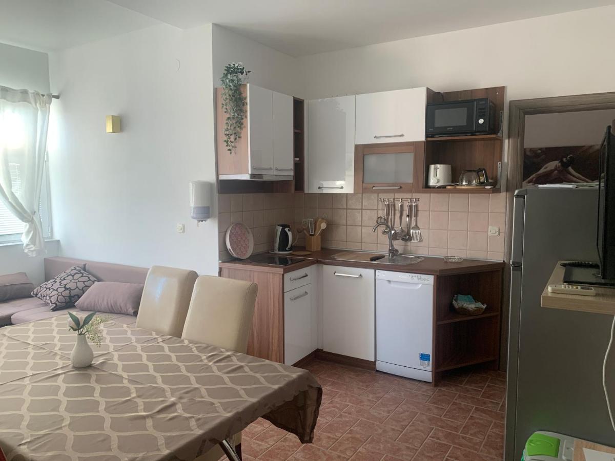 Apartmani Baja Lopar Esterno foto