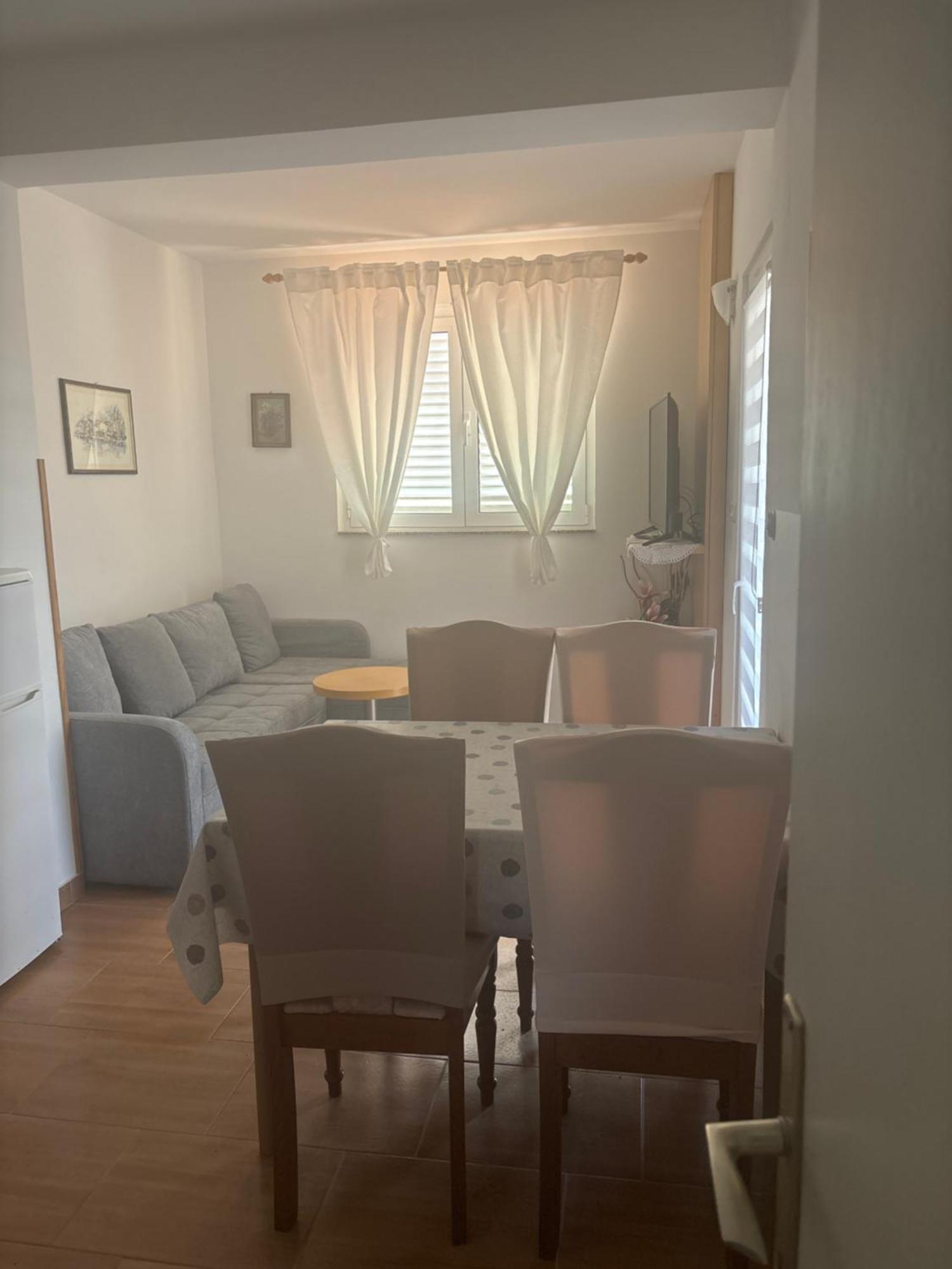 Apartmani Baja Lopar Esterno foto